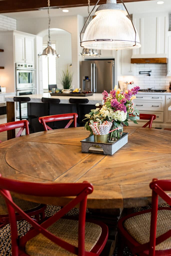 Dining table in a beautiful, modern kitchen